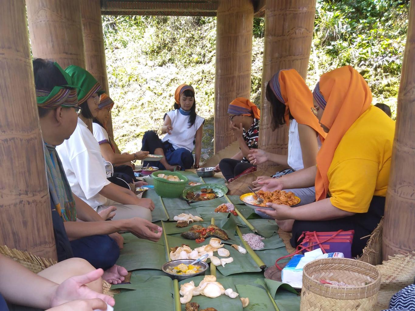 Lumbung Sebagai Tempat Makan