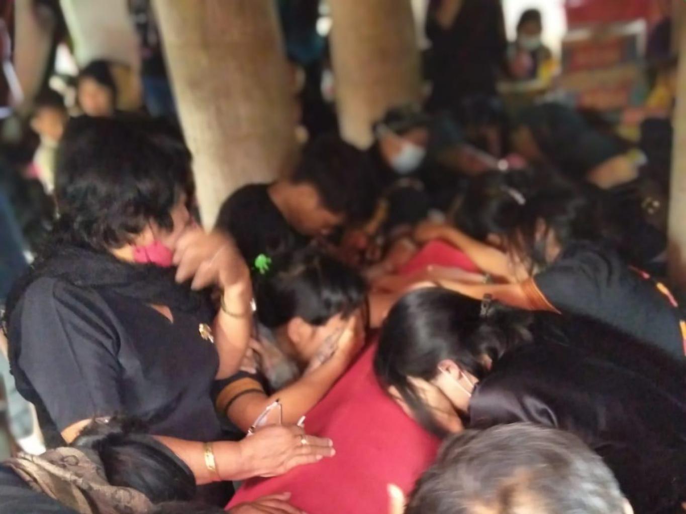 Upacara Adat Rambu Solo' (berdukacita)