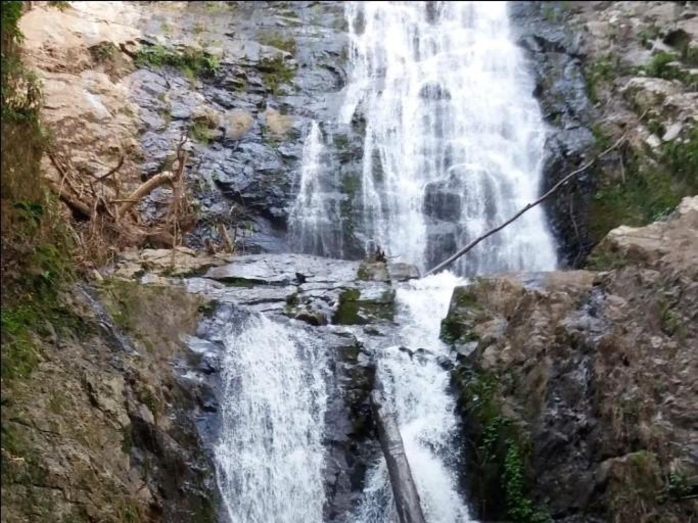 Air Terjun Kayathon (garini)