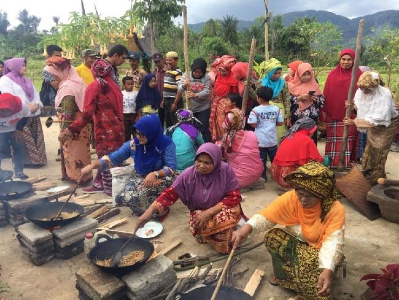Manumbuak Ampiang 