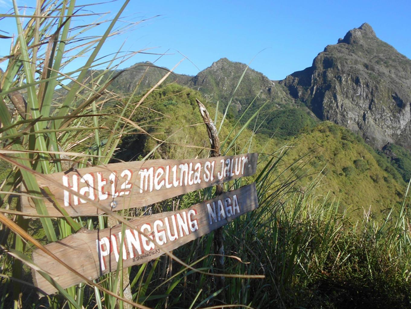 Pendakian Puncak Kelud Via Tulungrejo