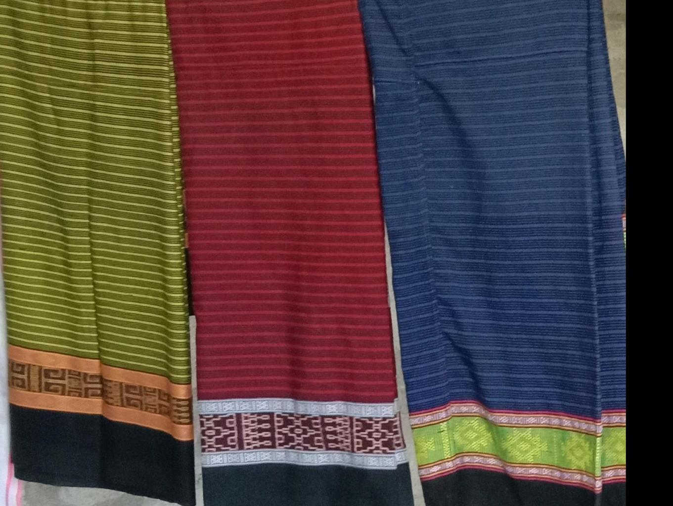 Tais Feto Kamanasa