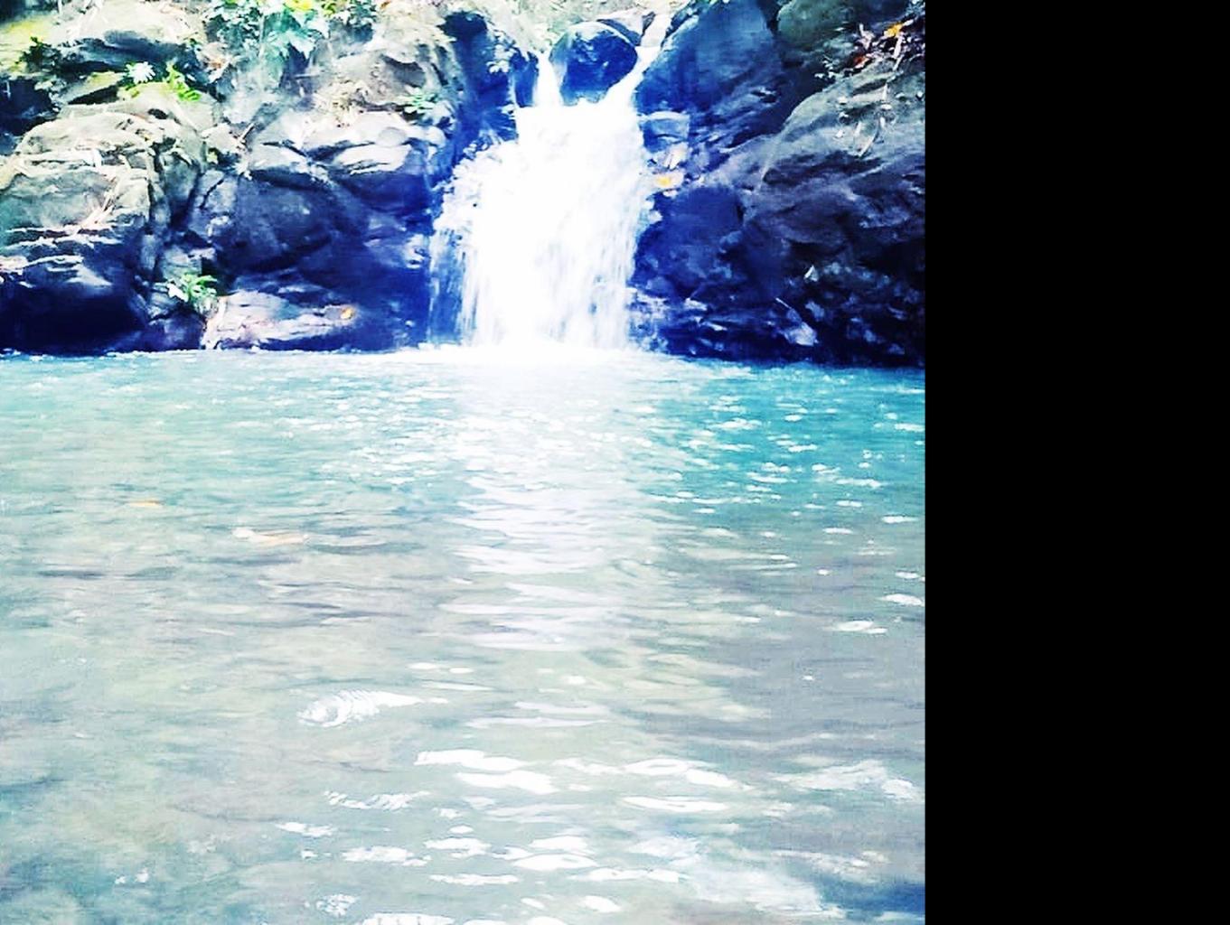 Lembah Biru