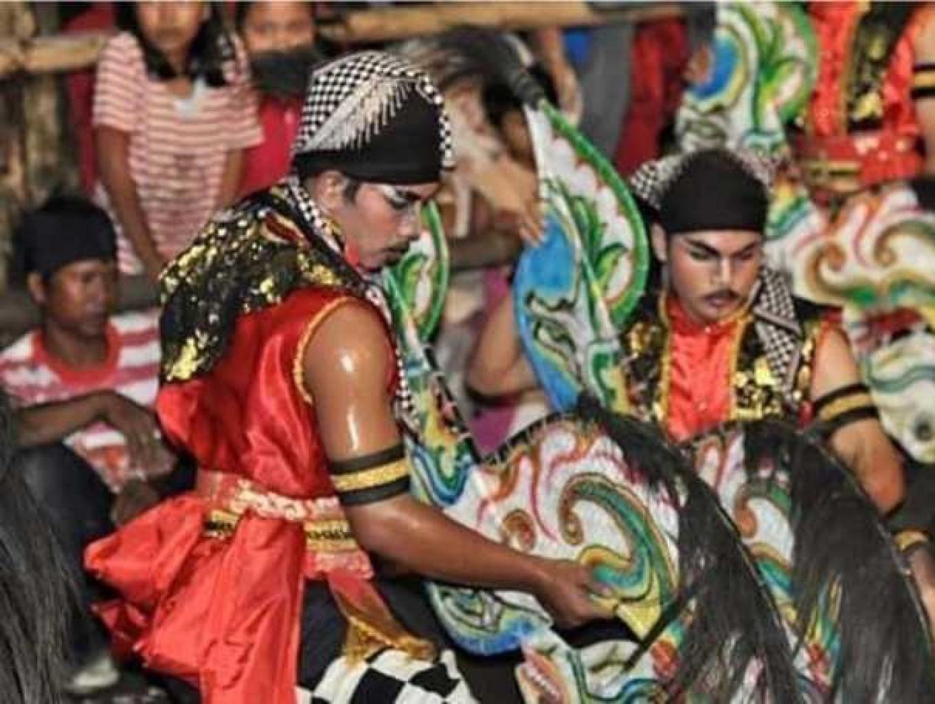 Seni Jathilan Kudo Parikesit