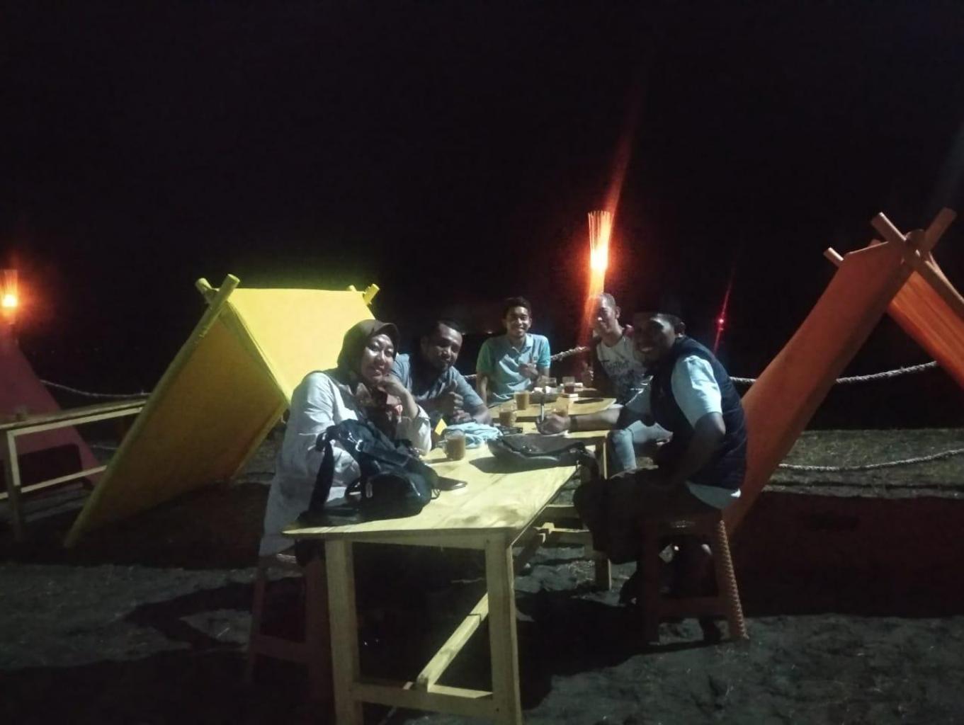 Penyewaan Tenda