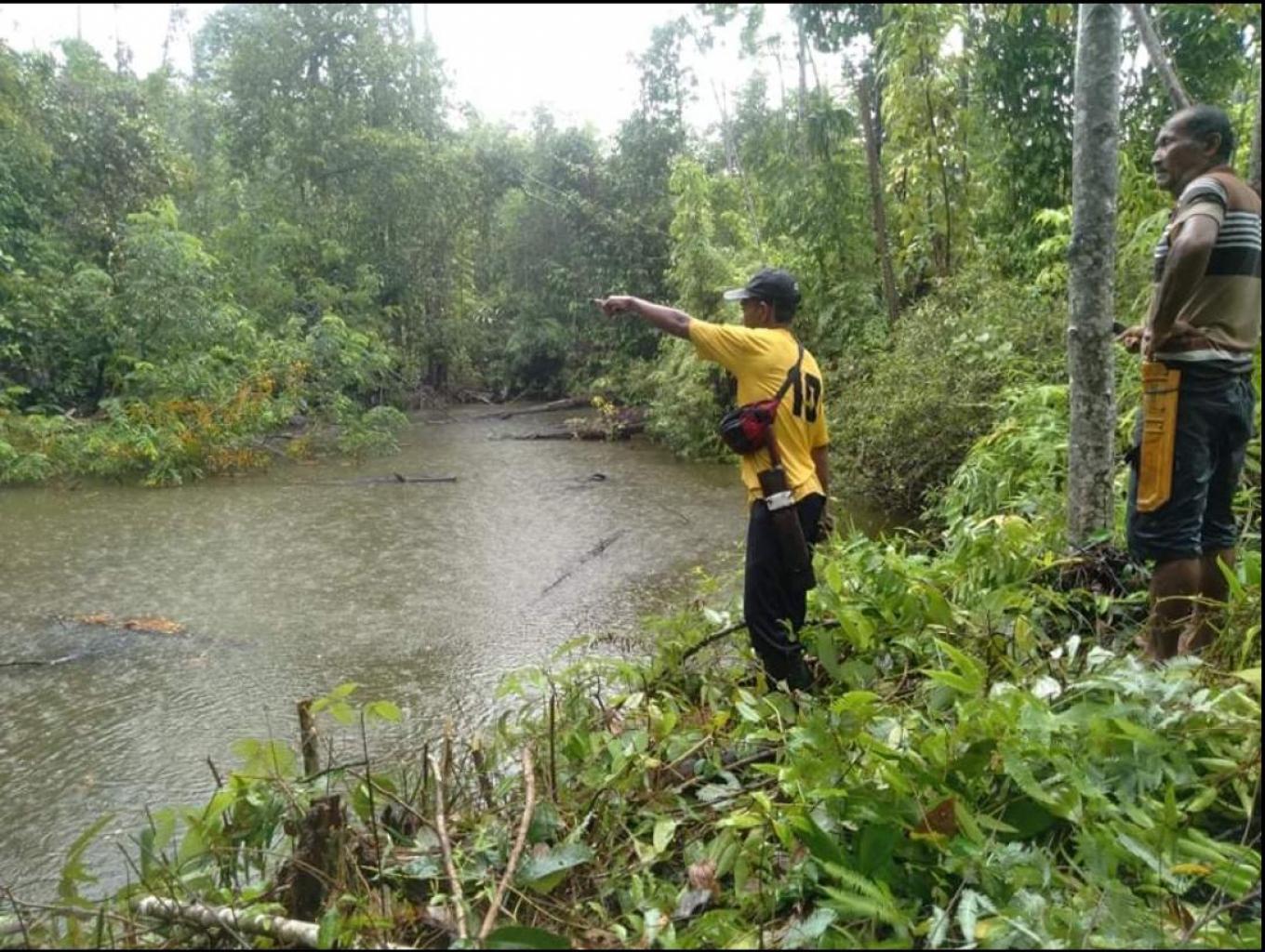 Wayo Milu (Danau racun di puncak gunung)