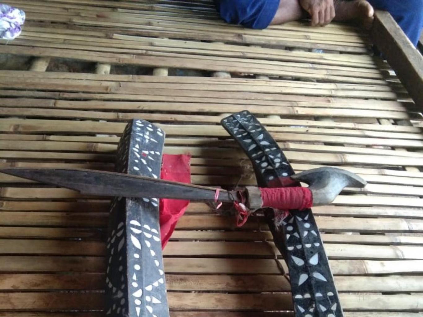 Peda dan Kabang (Alat Tradisional)