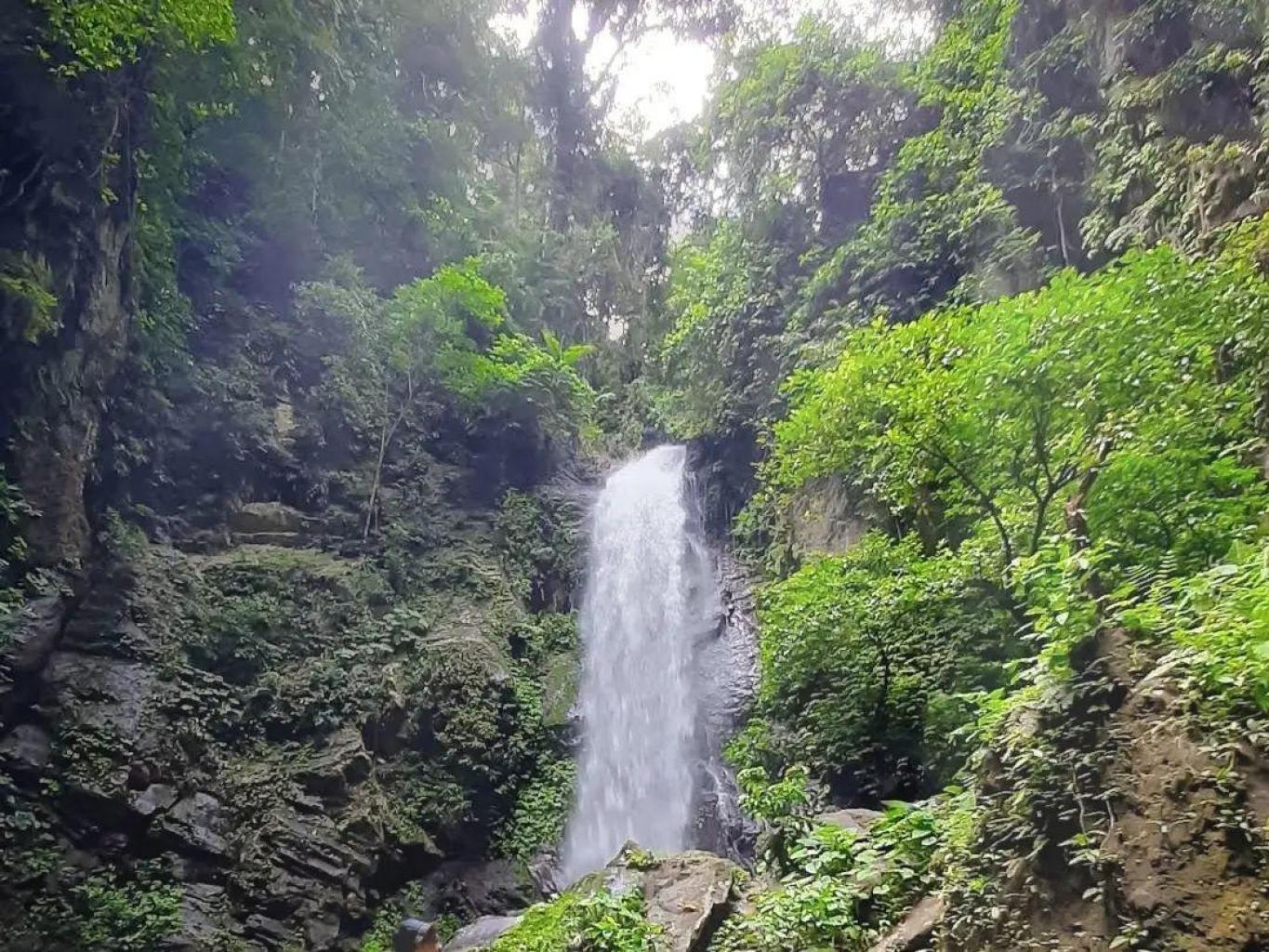 TOUR  AIR TERJUN WAY KALAM