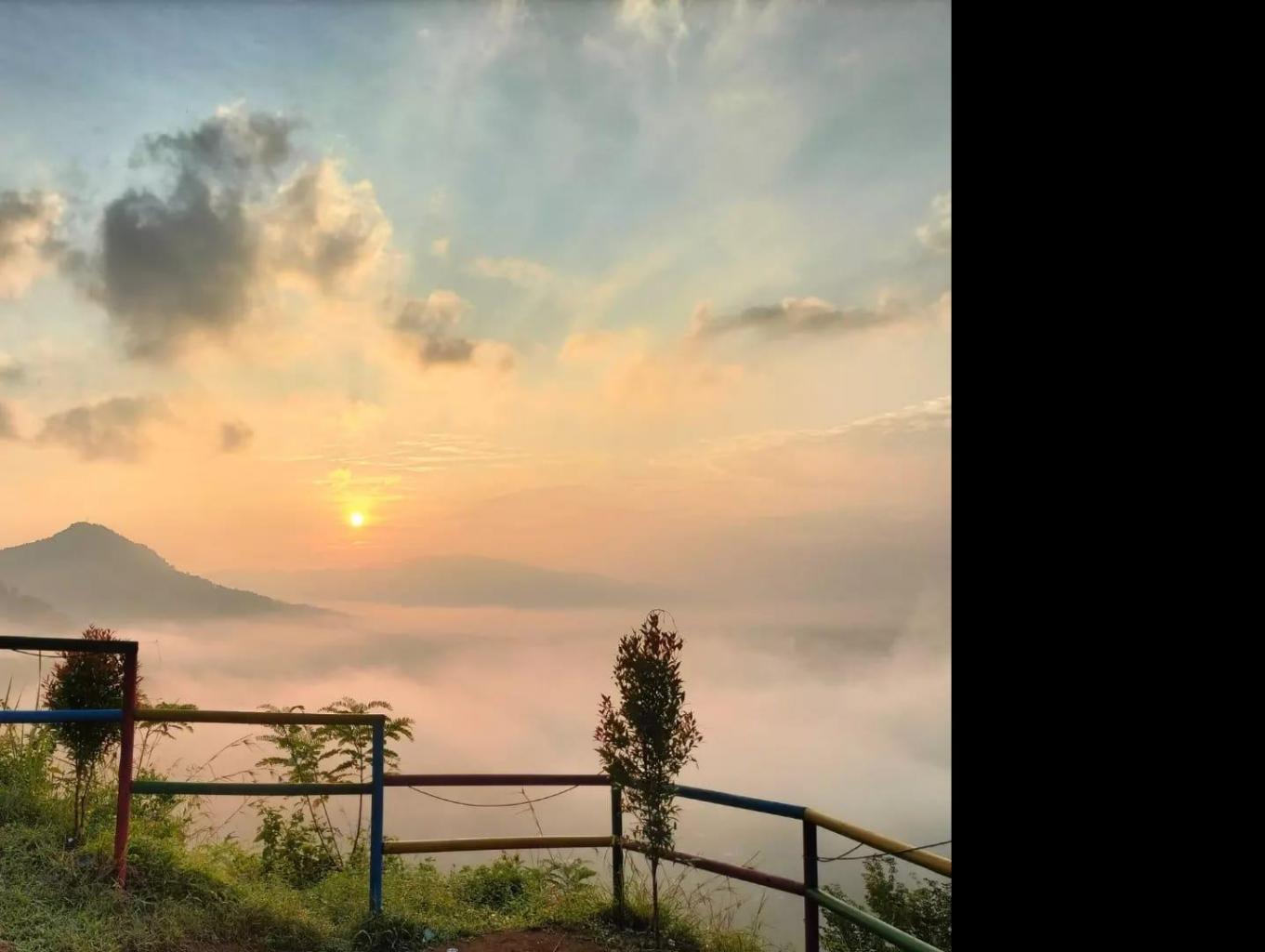 Pesona Sunrise Belik Waru