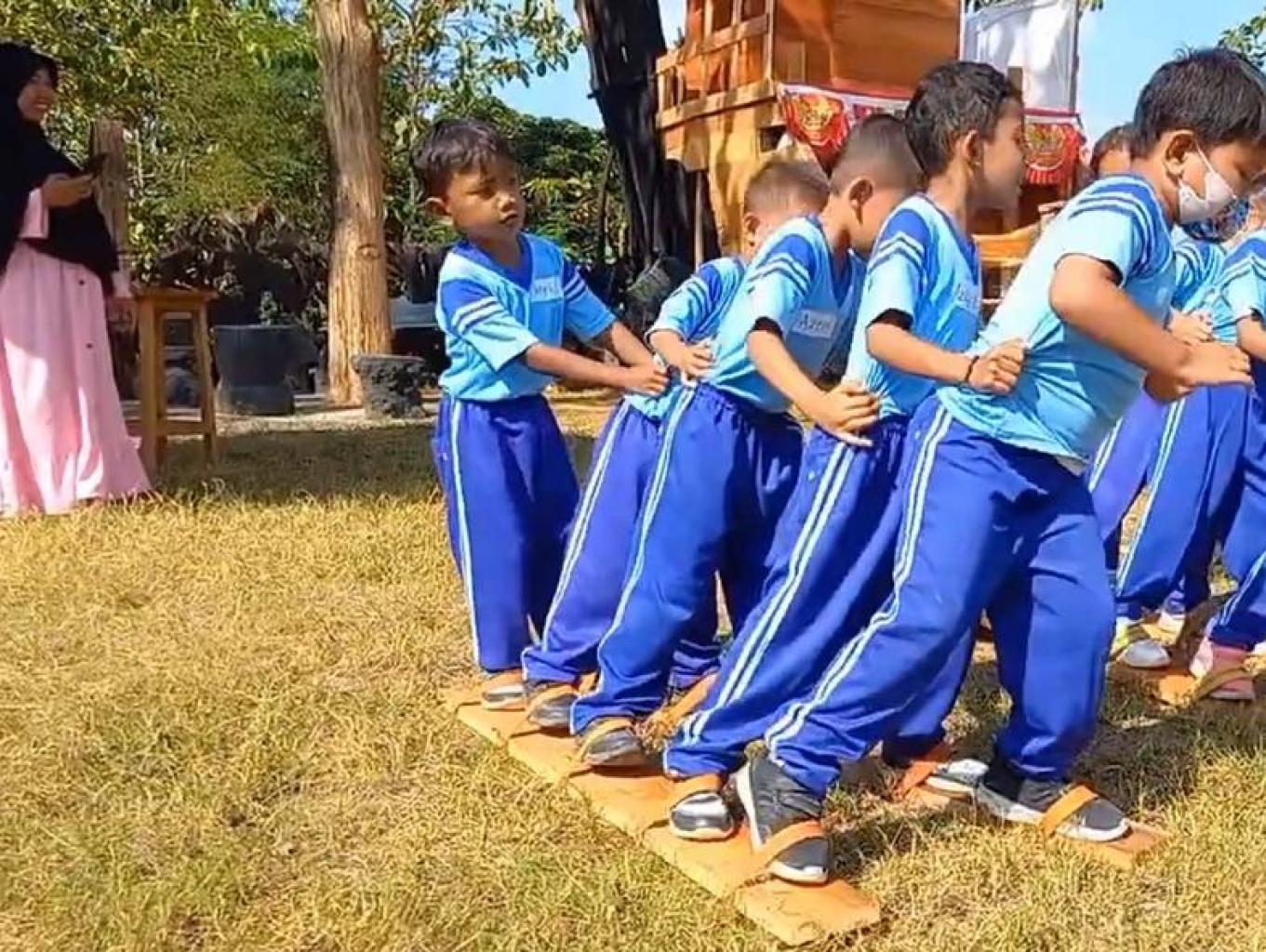Taman Edukasi Anak - Anak Desa Wisata Tempellemahbang