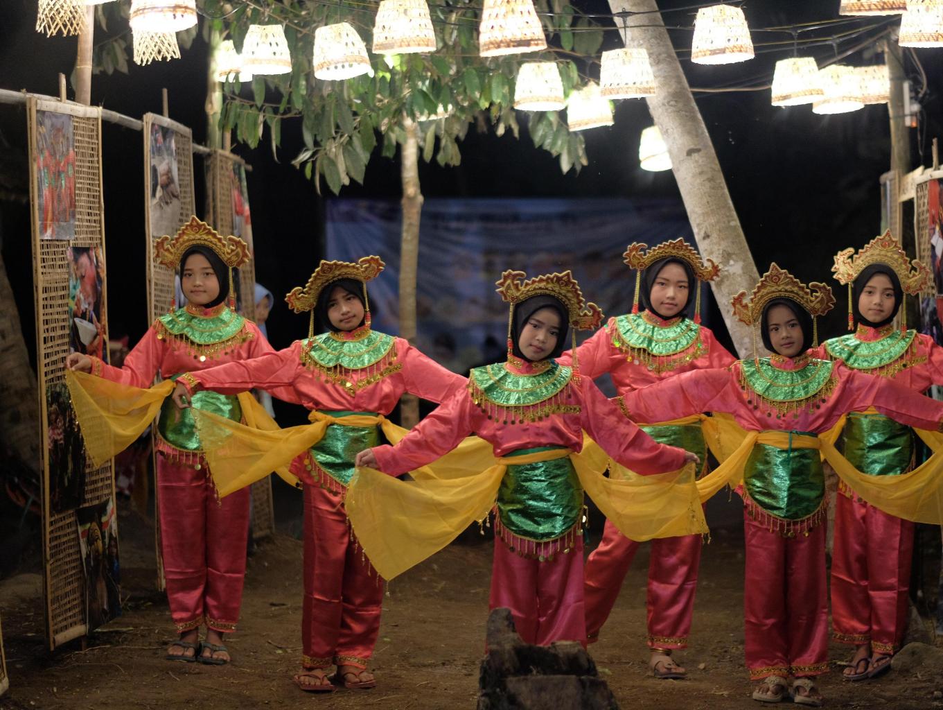 Tari Tembang Dolanan