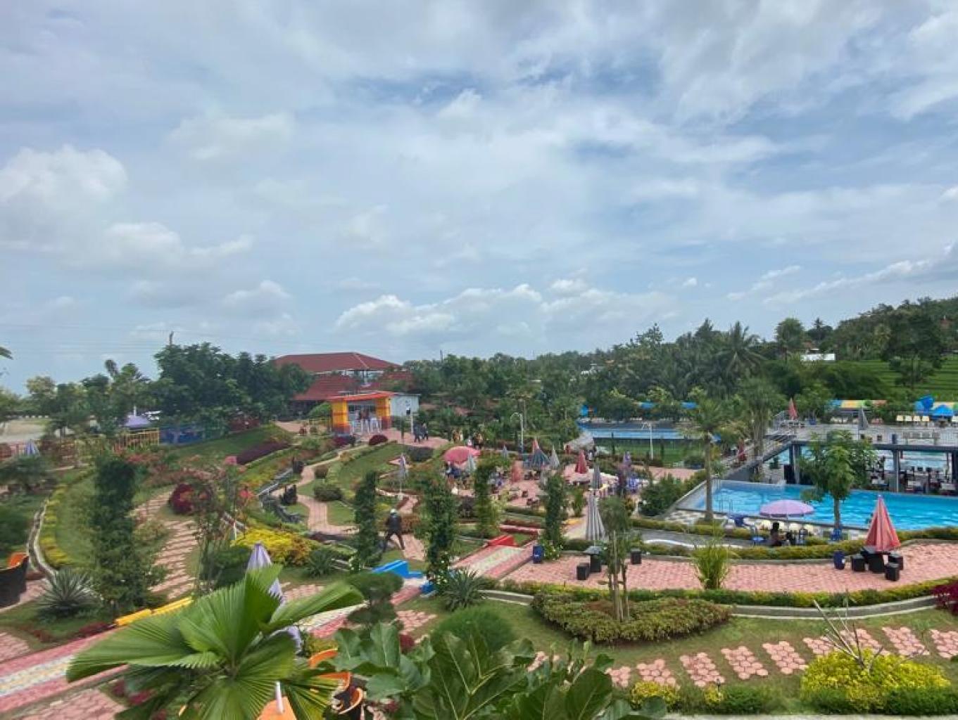 Agrowisata & Waterpark Telaga Kusuma