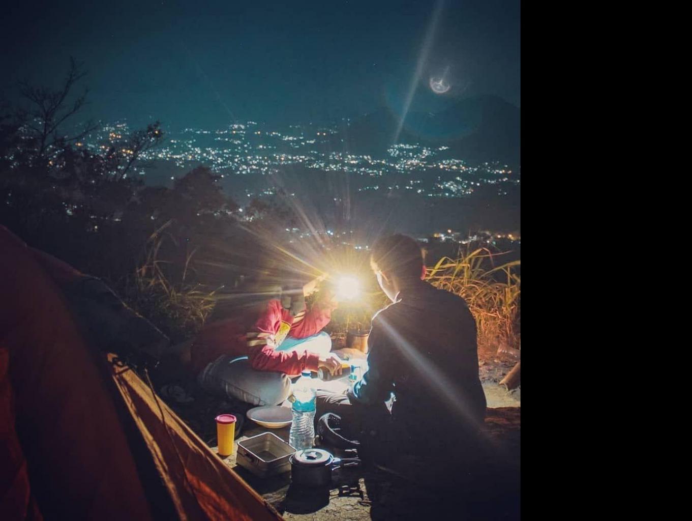 Camping Ground Tangga Seribu dan Batu Kuda