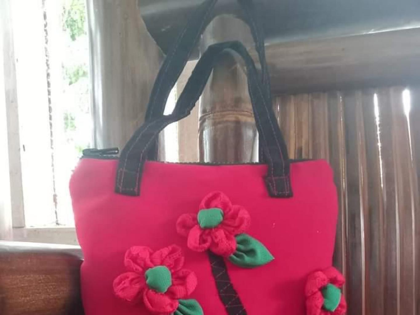 Kerajinan Tangan 