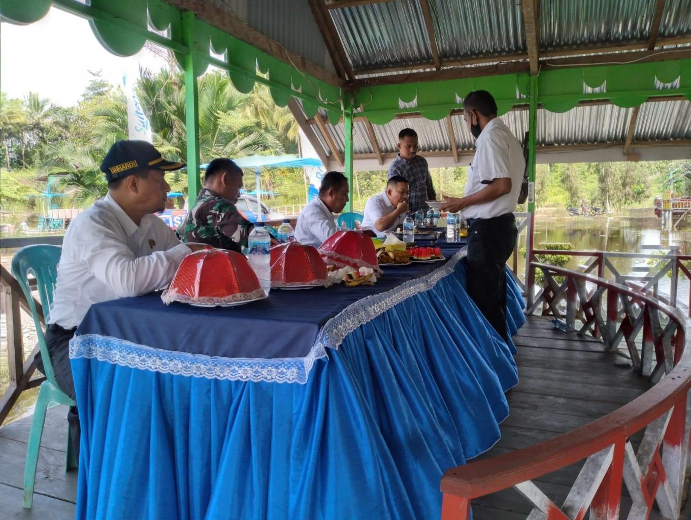 Paket Rapat dan Pertemuan
