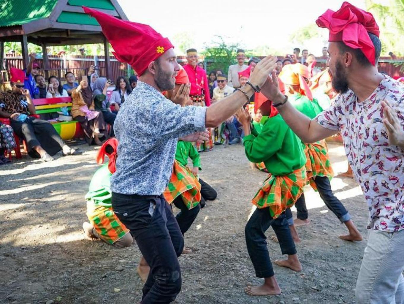 Tarian Patorani