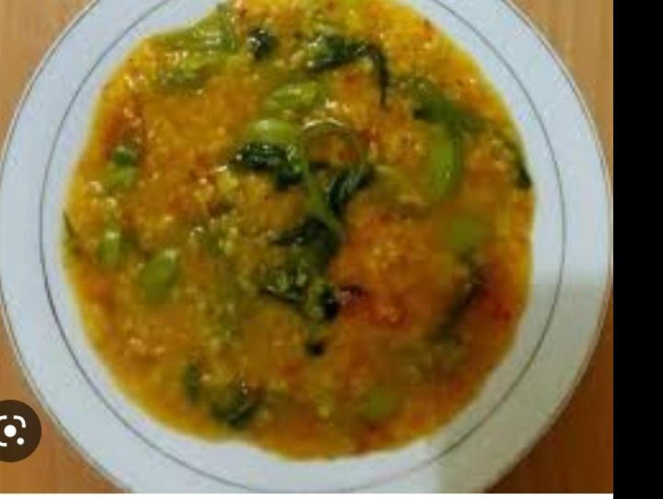 Ginaru Pote (Bubur campur Sayuran)